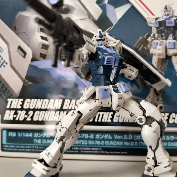 RGベース限定ガンダム