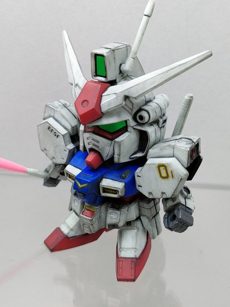 パーツの差し替えで、ゼフィランスにもできます!!地味にお得です(gundam-kao2)
