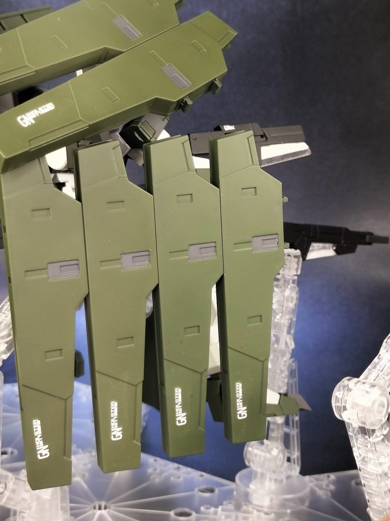 HG ガンダムサバーニャ(最終決戦仕様)–5枚目/制作者：ぐりぐら