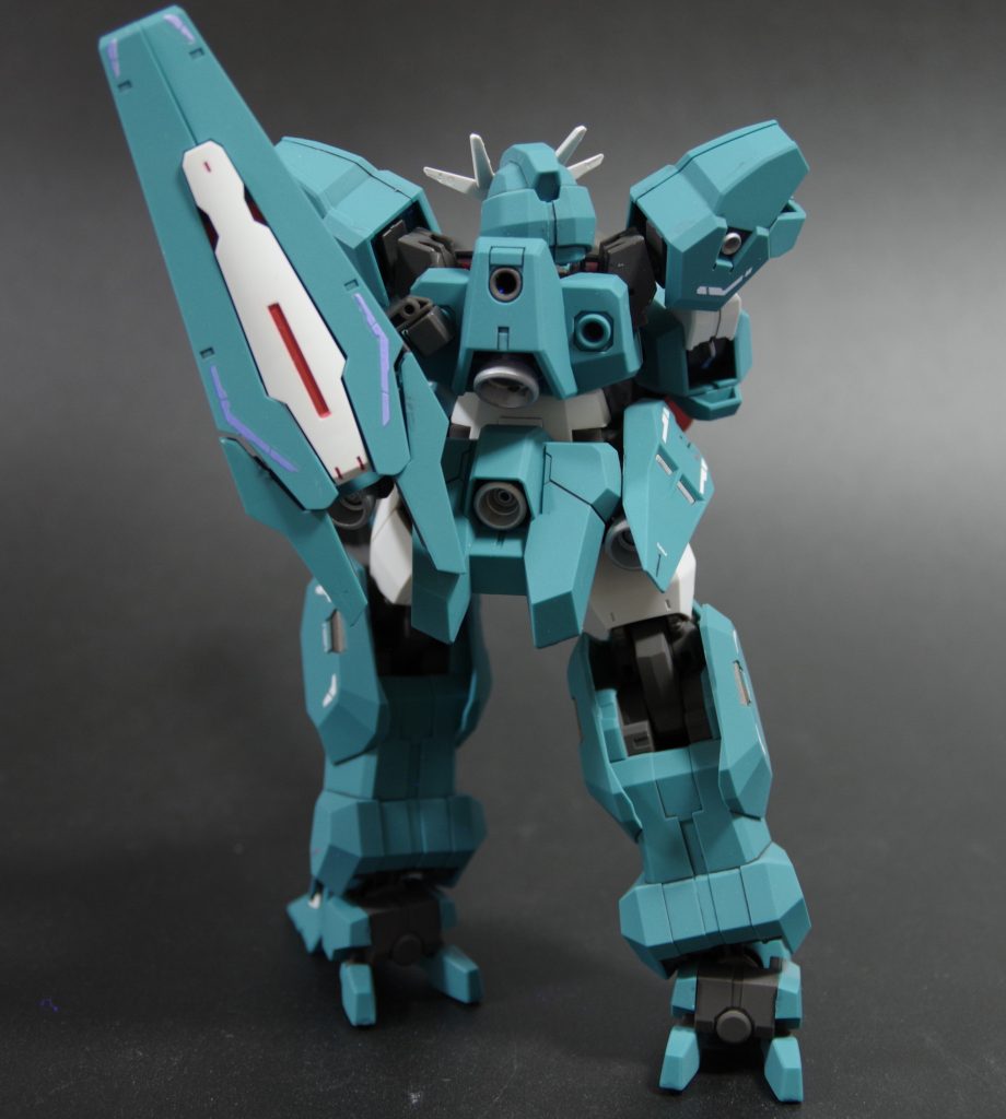 背面はサボりました。