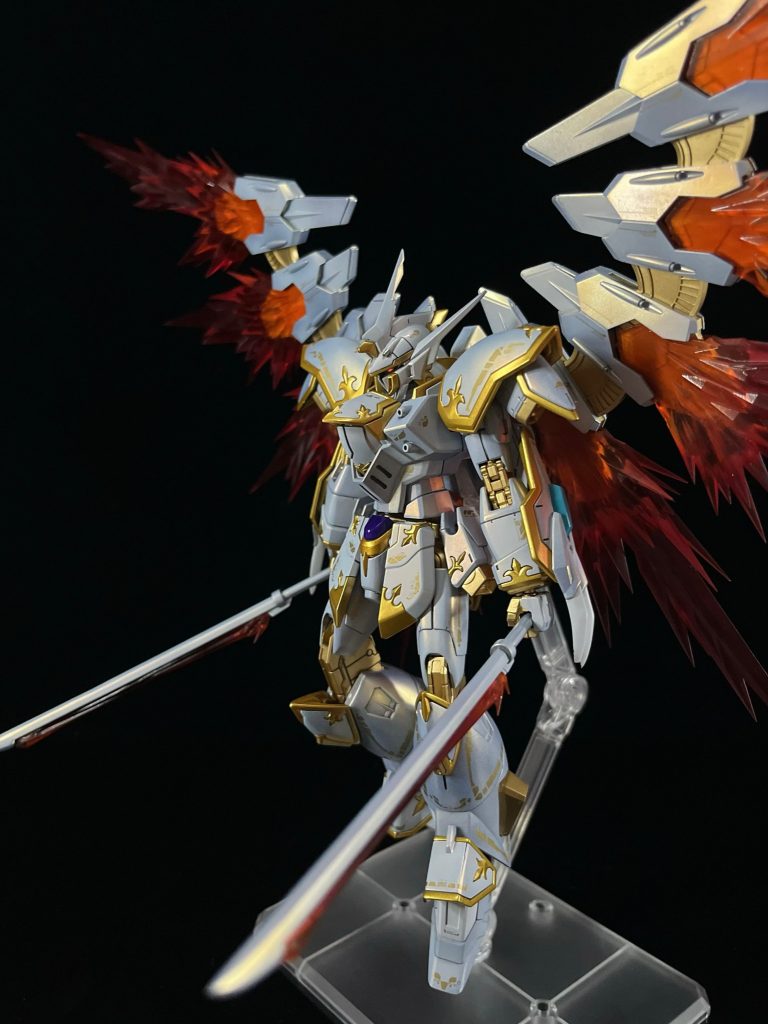 撮影時に眼光が光り、かなり悪い表情に。個人的に気に入っています。