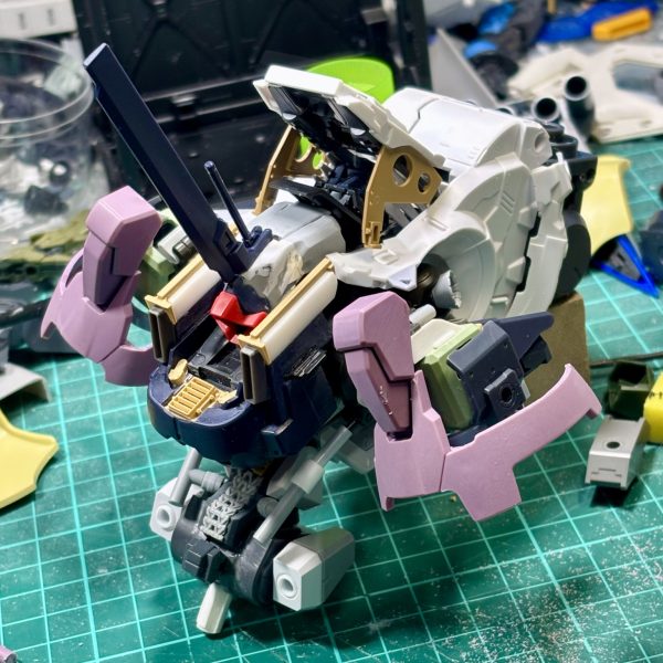 まだ終わらんのよねー塗装が嫌いで嫌いでずっとイジれるミキシングが好きなんです。（5枚目）