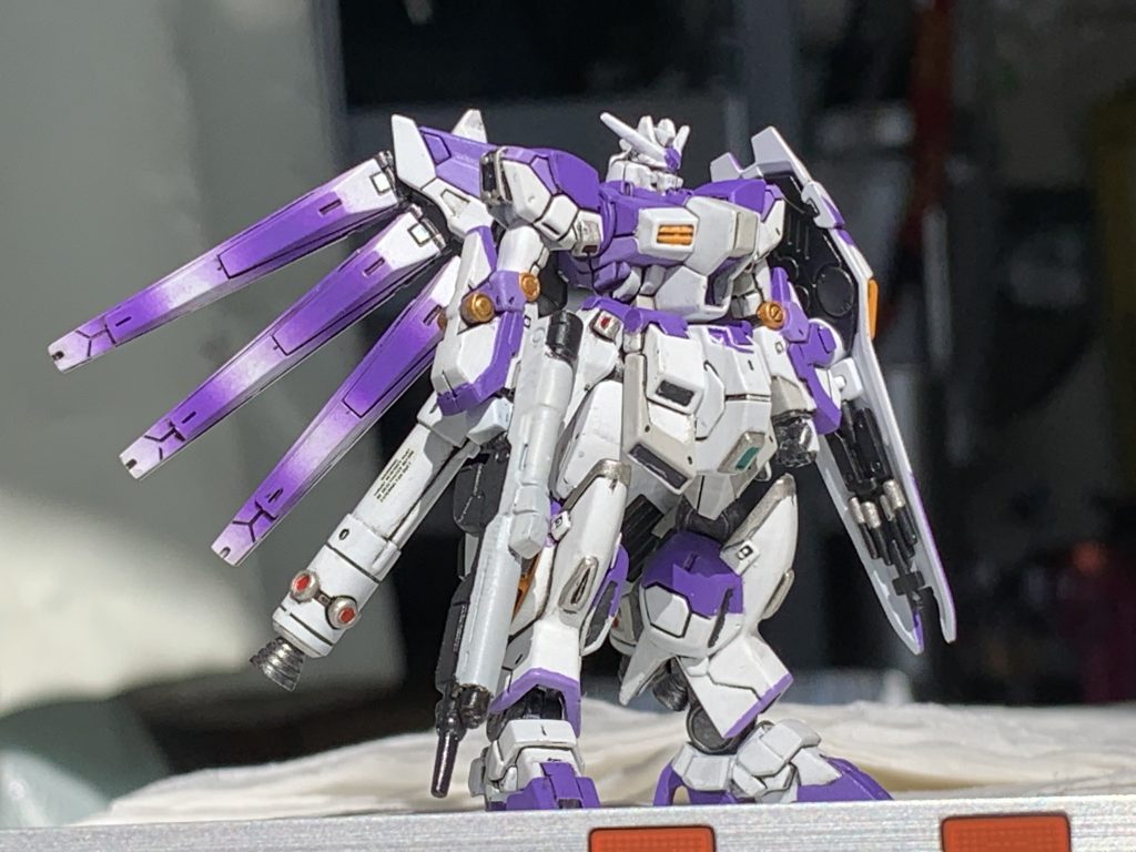 ガンダムアーティファクト　Hi-νガンダム