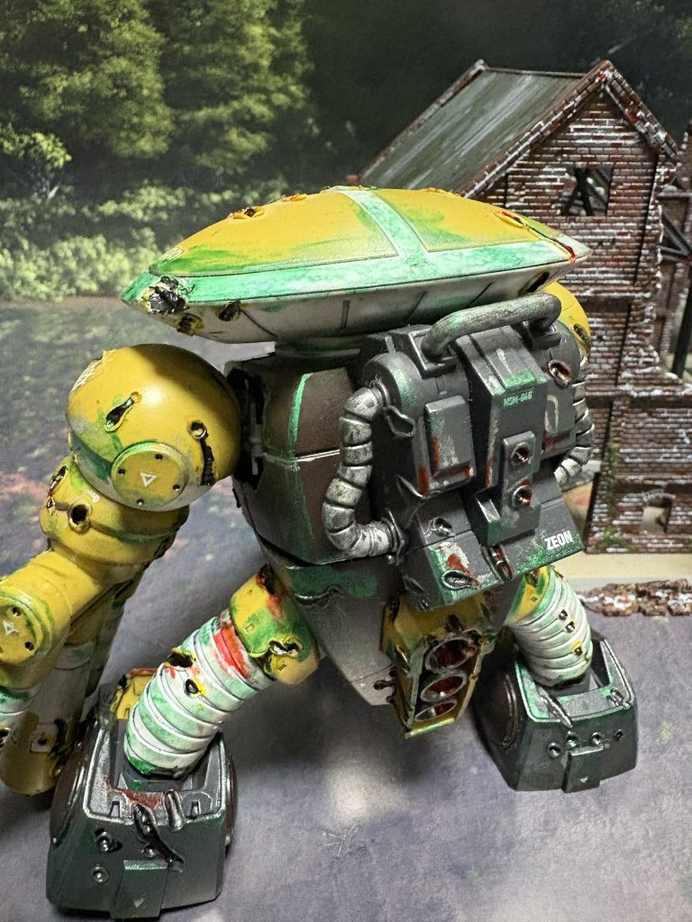 後姿　後ろはあまりダメージが少なくしてみました