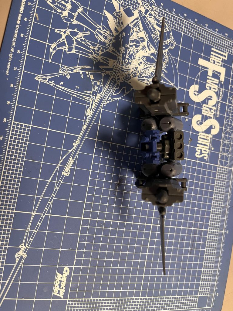 ニュータイプが呼んだら自動で来てくれる自動追尾装置搭載