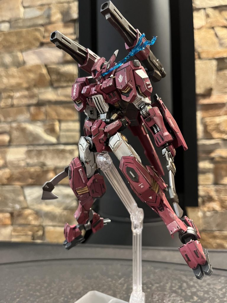 お次は武装を変更してポージング!やっぱりフラウロスはカッコいいですね♪(๑ᴖ◡ᴖ๑)♪