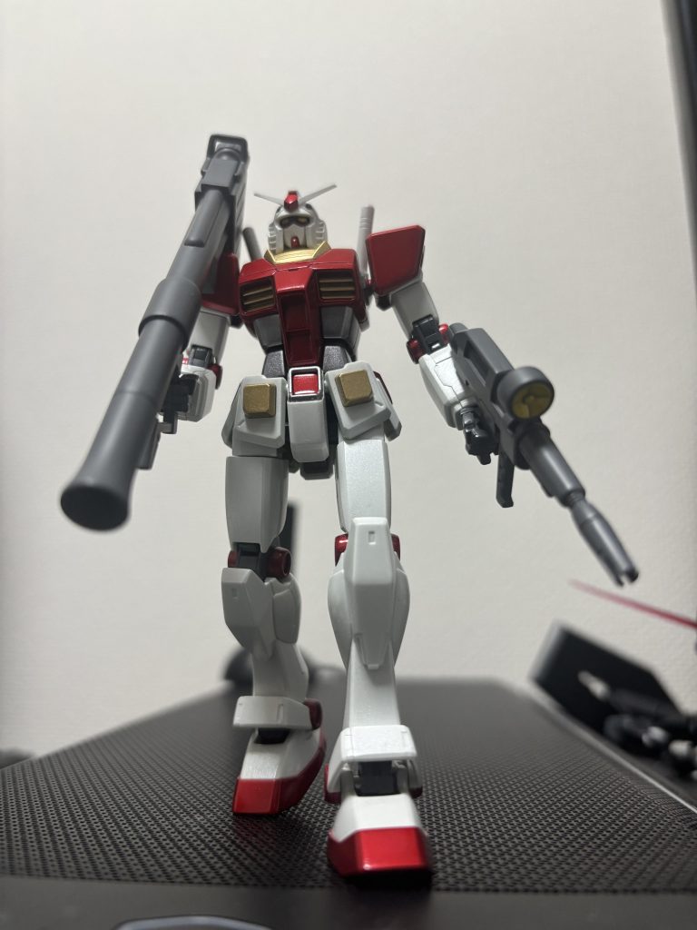 迫り来る赤い悪魔…【ガンダム】ジオン兵からしたらコイツは悪ですね…w