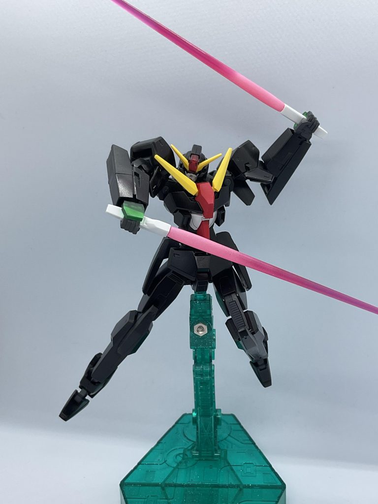 セラフィムガンダム–2枚目/制作者：MIZUKICHI