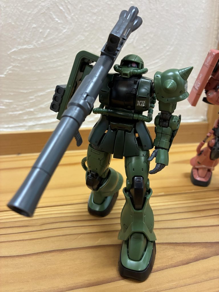 兄弟のオリジン版ザク