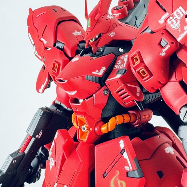 RG サザビー(おまけ付き) 誕生日プレゼントに貰ったRGサザビー 完成しました 大きいサイズ