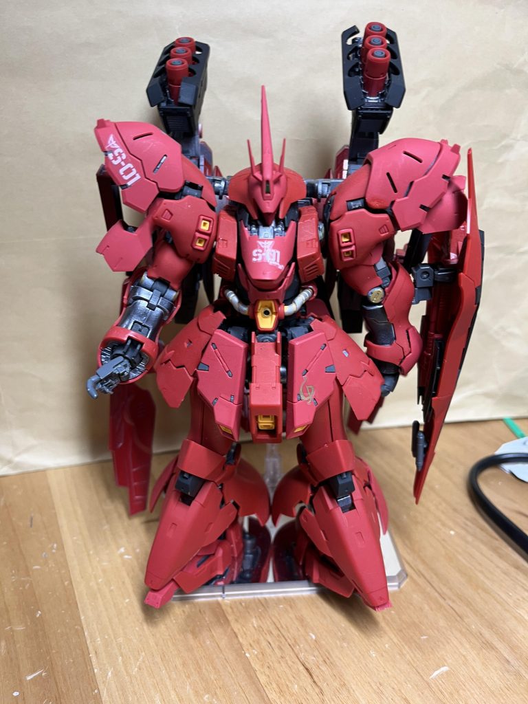 正面。手首の角度は気にしないでください。