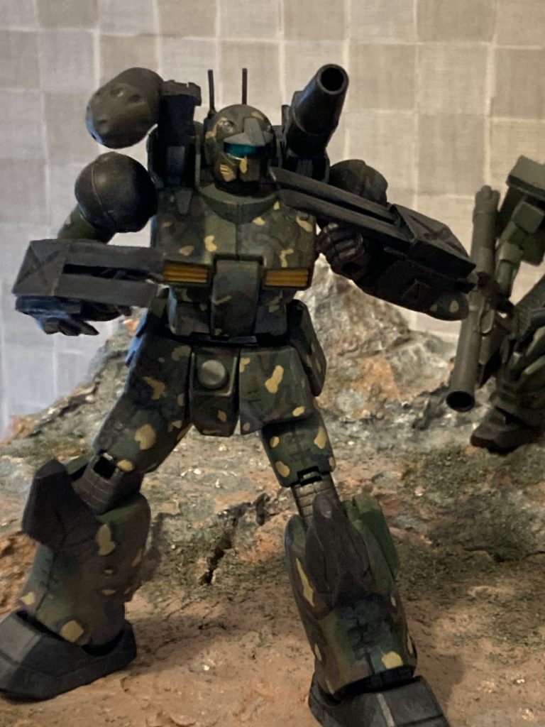 ガンキャノン  ジャミル.ガラン機
