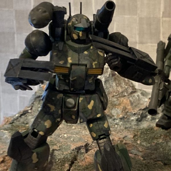 ガンキャノン  ジャミル.ガラン機