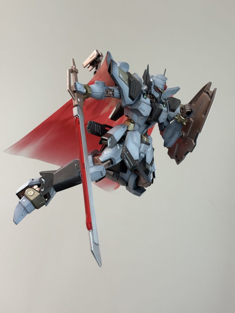 このポーズはUV当てて撮るの忘れたっぽい