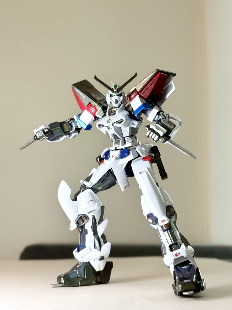 近接戦闘特化。たまには陰影強めの写真も撮ってみました。