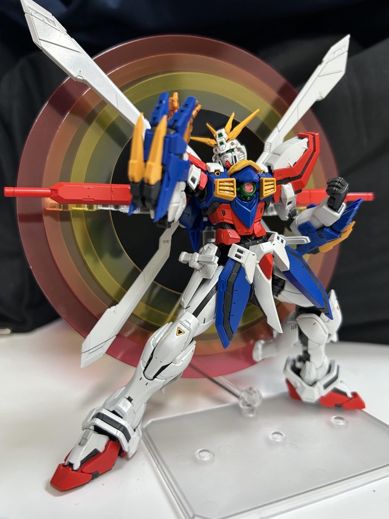 俺のこの手が真っ赤に燃えるッ！  勝利を掴めと轟き叫ぶッ！ 