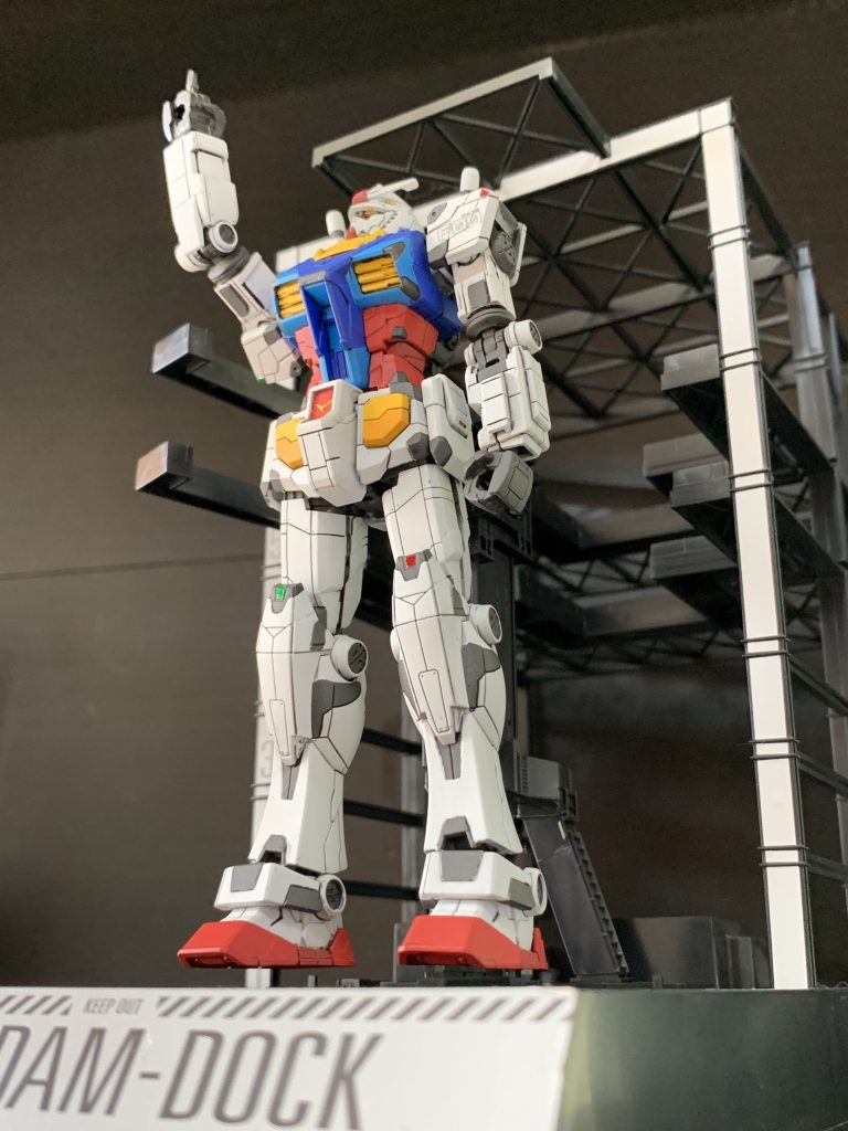 1/144 RX-78F00 w/GUNDAM DOCK