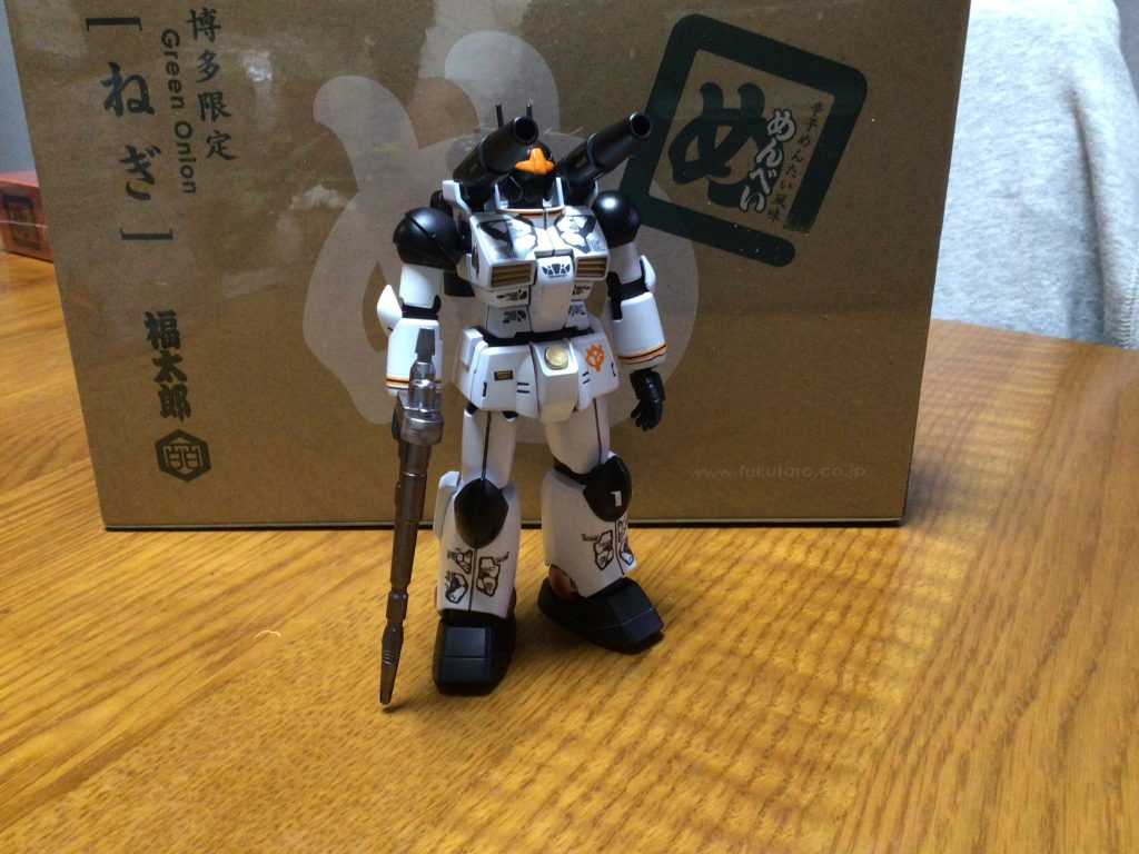 キャッチャープロテクターの代わりにアーマー風デカール、ジャイアンツマークが手書きなのはご愛嬌で。。。