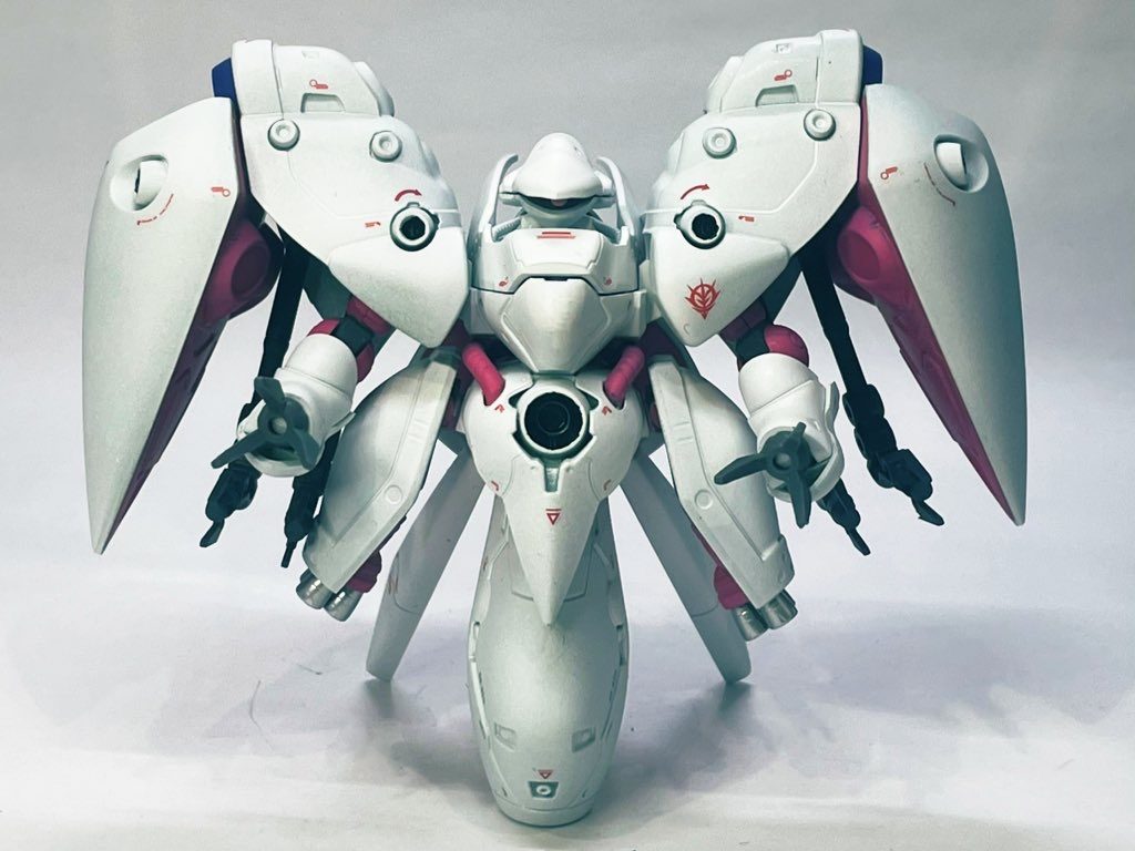 SDノイエ・ジールをハマーン・カーン専用機をイメージしてキュベレイカラーに全塗装しました。