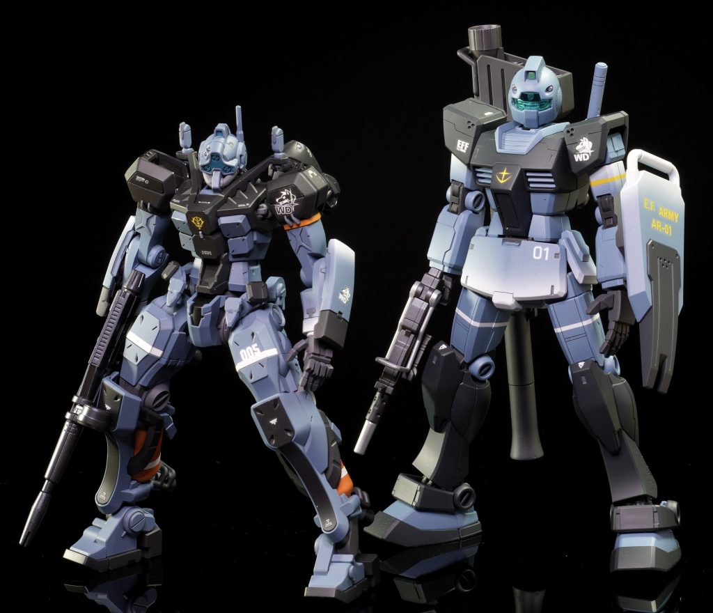 2025年年始に制作したジムと一緒に撮影●使用塗料本体(ブルー):Mr.カラー ミディアムブルー + ガイア ミディアムブルー本体(黒):Mr.カラー ミッドナイトブルー本体(白グラデ):ニュートラルグレーⅠ武装(黒):Mr.カラー ブルーブラック武装(シルバー):ガイア スターブライトシルバー関節:メカサフ ヘヴィトップコート:Mr.カラー スーパースムースクリア(つや消し)