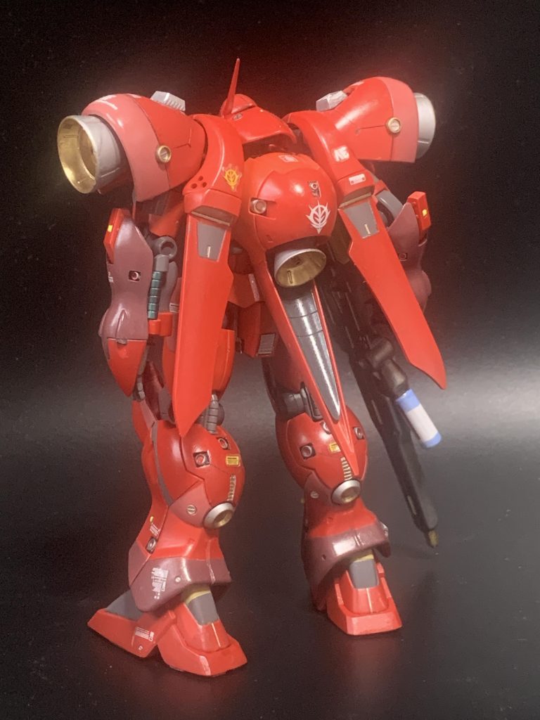 ノーマル状態のバックショット。何だこのカッコよさは⁉シーマ様の男前感も相まってガーベラテトラは実にカッコイイ‼