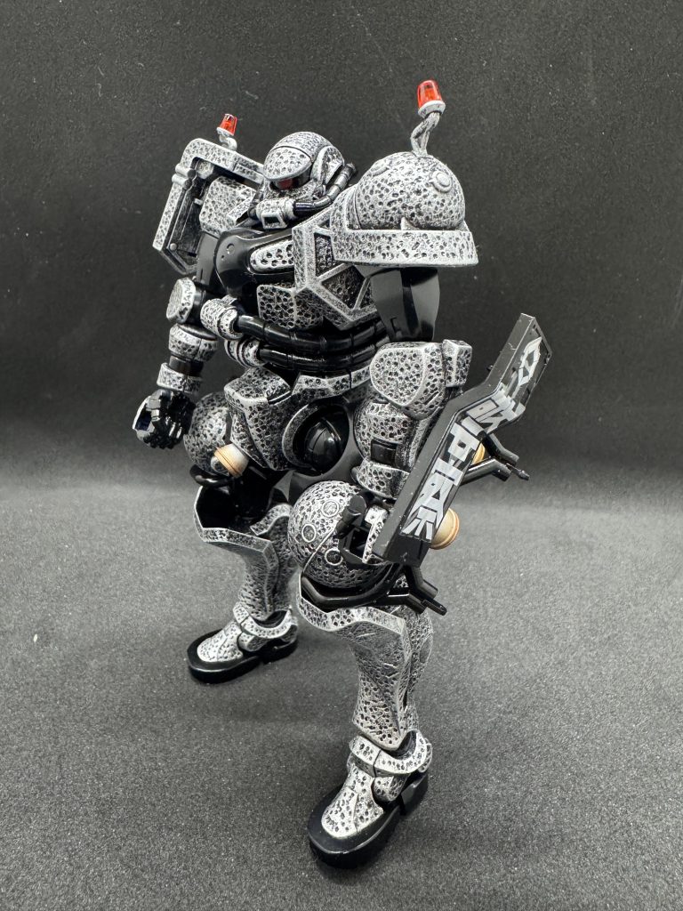 軍警ザク–2枚目/制作者：Syogogogogogogogo