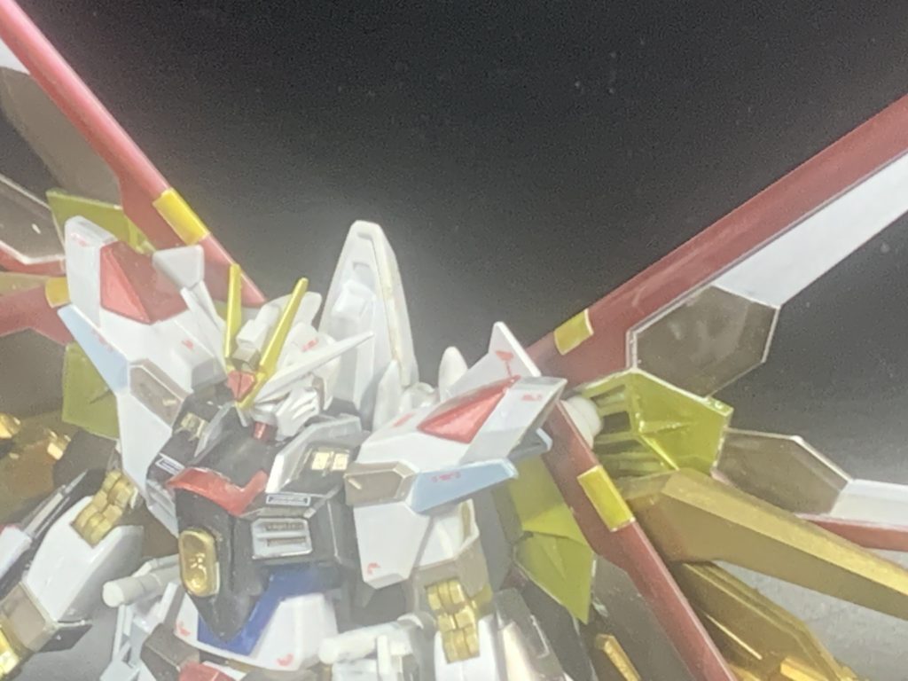 この圧倒的な存在感。単機で戦況を覆すほどの機体性能とパイロット。この無双感こそSEEDの世界だと思います。〈あくまで私の個人的感想です〉