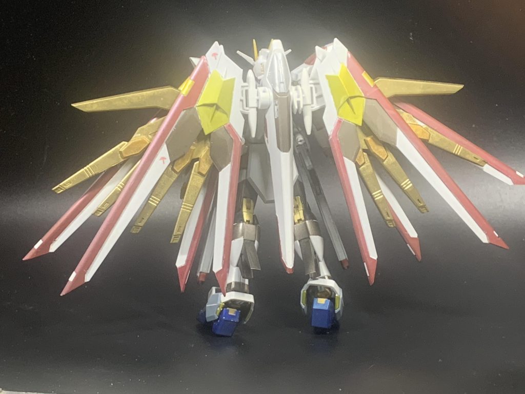 バックショット。何だこのカッコよさは⁉マイティ―スタライクフリーダム ハンパねえ~~