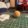 たつを