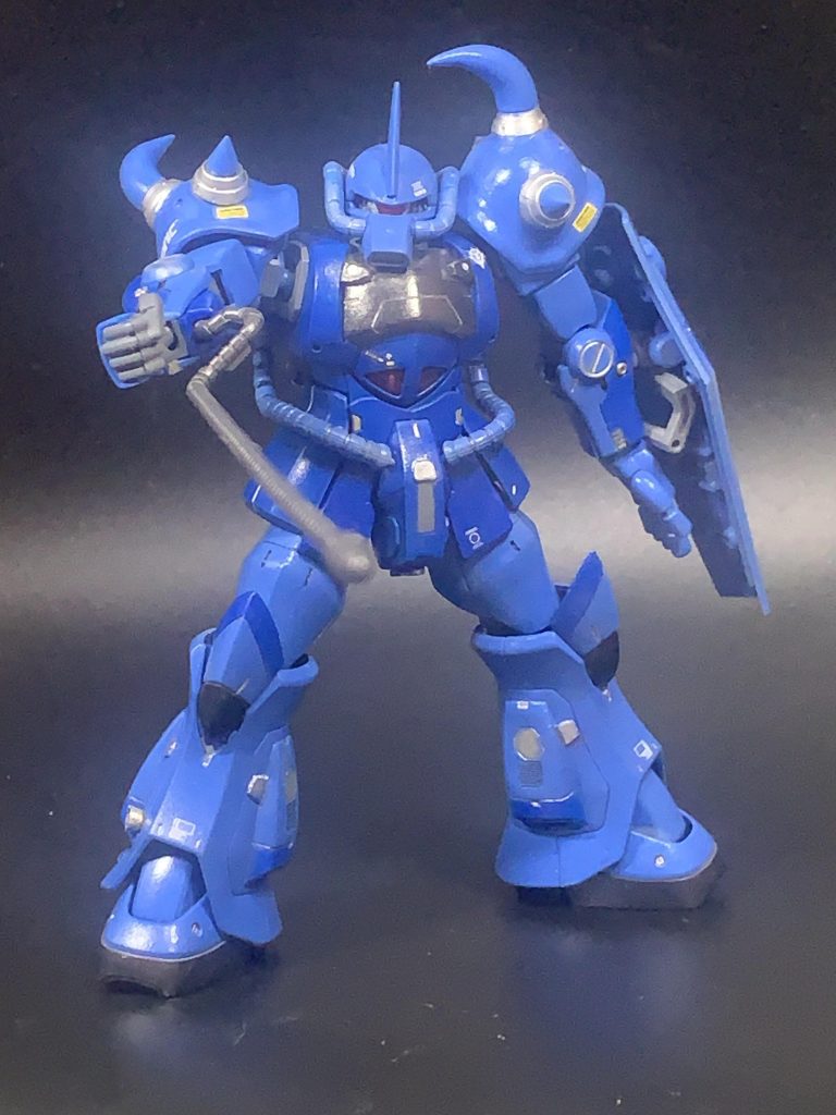 グフと言えばやはりこのヒートロッド。電流を流すとか凄い発想です。