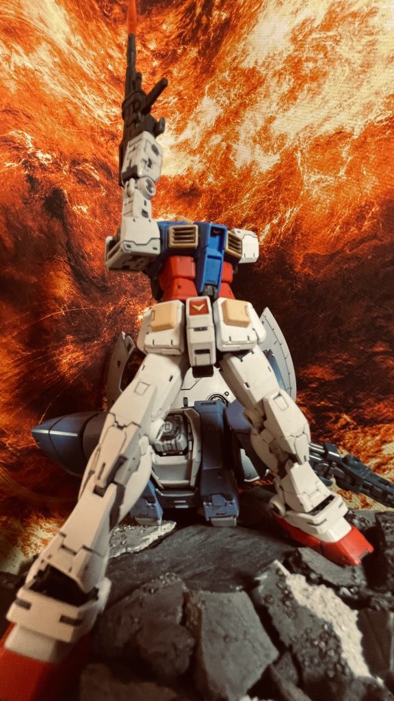 RGガンダムとRGジオングです。