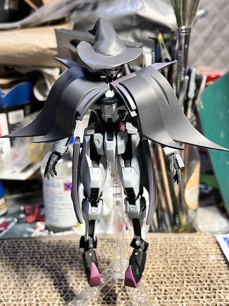 最後にプロトタイプ？キャリバーンです。想像より渋い仕上がりになったのでここから急遽リボン追加や帽子とマントの塗り変えをしました😅ご覧いただきありがとうございました🙇‍♂️