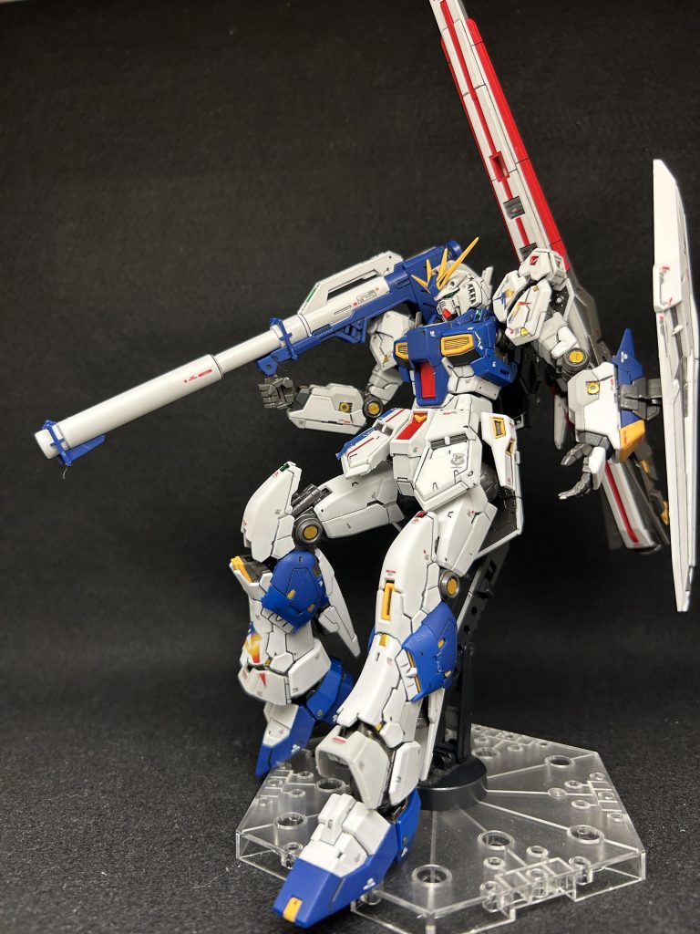 ランナーのまま全工程！RG福岡νガンダム完成！–7枚目/制作者：蒼井結目