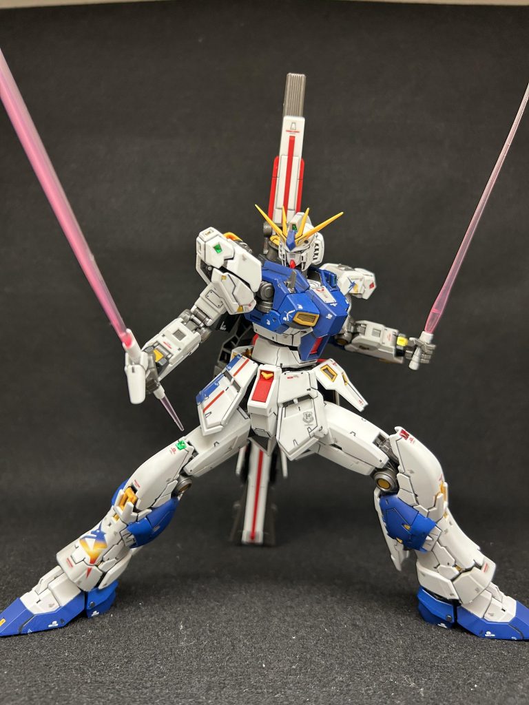 ランナーのまま全工程！RG福岡νガンダム完成！–8枚目/制作者：蒼井結目