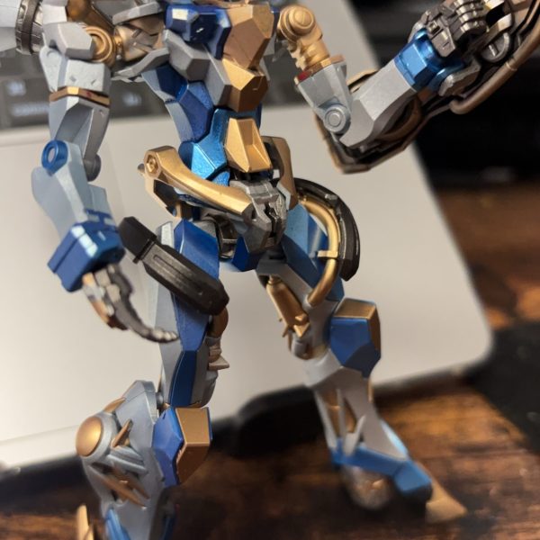 パーツいくつか紛失してて、 発注待ち