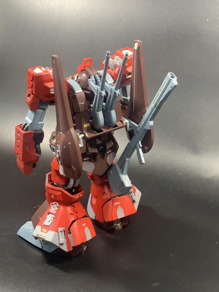 バックショット。リックディアスは重厚感が良いですね。(zaku-kao5)