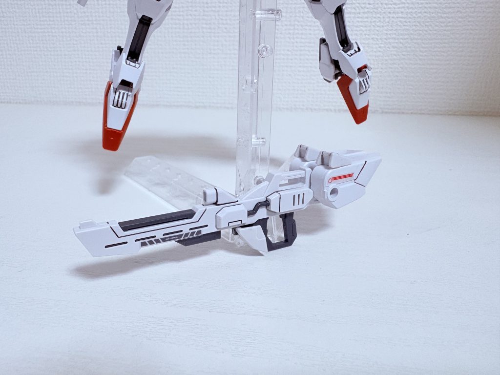 今回の主武器。｢バーンバレット｣バリアブルロッドライフルのみに遠隔武器を偏らせないように手持ち武器を作りました。