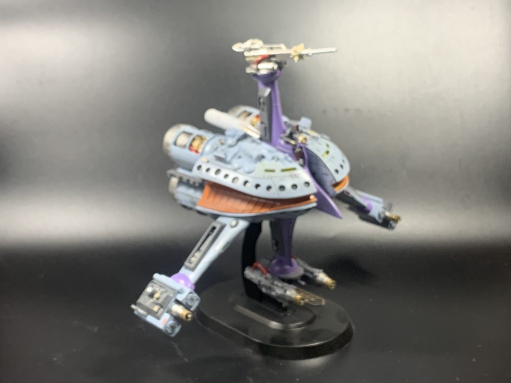 ある意味今最も熱いMA ブラウブロ。この機体の特性上、大幅な形状変化はできませんので細かなディティールアップを主体に改修しました。