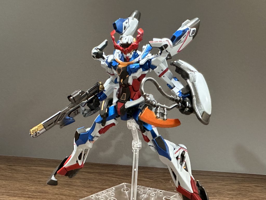 ジークアクスおもろいですね赤いガンダムを巡ってシャアとシュウジの関係が気になります