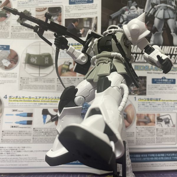 MS-06/ザクⅡ アナハイム社警備仕様〔正式名ペインティングモデル・ザクⅡTYPE C-6／R6〕【リアル＋パルスアレンジカラー】