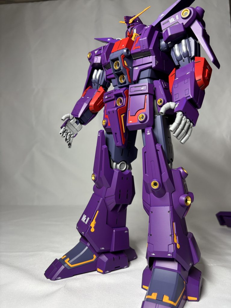 紫はフィニッシャーズのニンジャパープル+ジャガーパープルです。ニンジャパープルでもイメージの色だったのですが、足りなそうだったのでジャガーパープルで傘増ししました。でもこちらもいい色になったと思います。