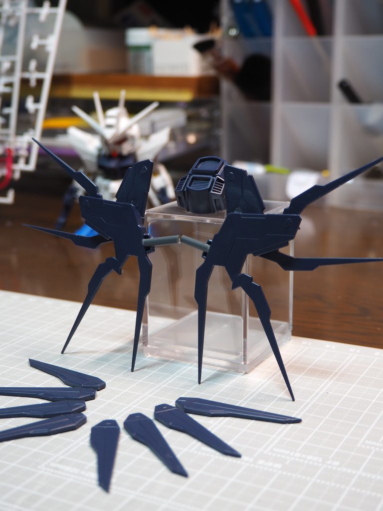 タガネで切り出して…