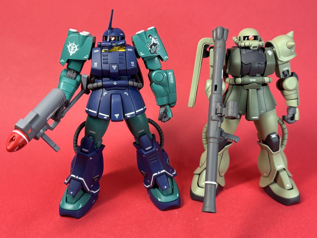 リバイブザクと。頭部ロッドアンテナとブレードアンテナ選択できる。