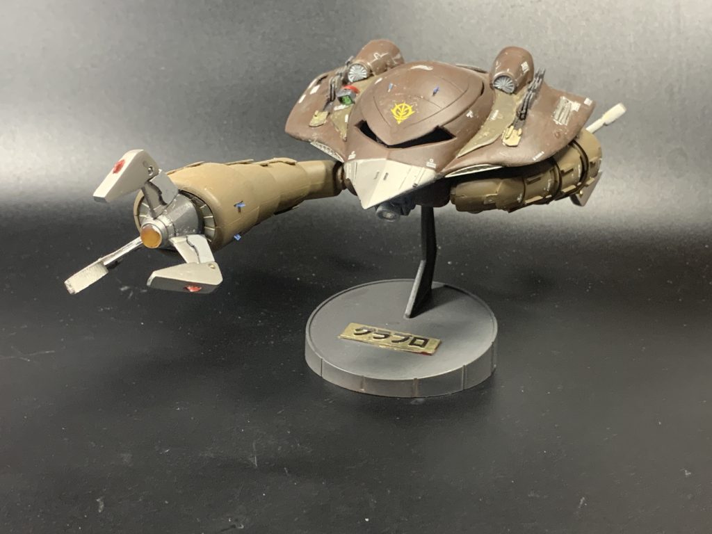 クロー部分も少しメカニカルに制作しました。ちなみにくちばしも延長しております。