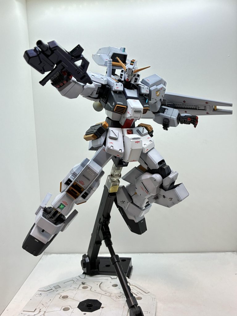 ガンダム TR-1 ヘイズルカスタム–6枚目/制作者：chi-tan