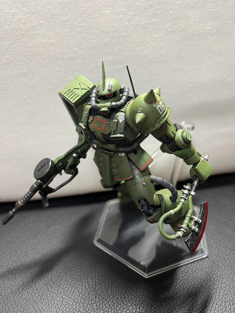 ヒートホークはジークアクスのを、拝借しました。