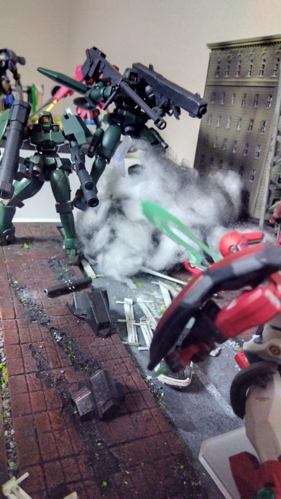 VSジークアクスとの戦い。いや、負けるだろうな。うん。ゲッターは強い。