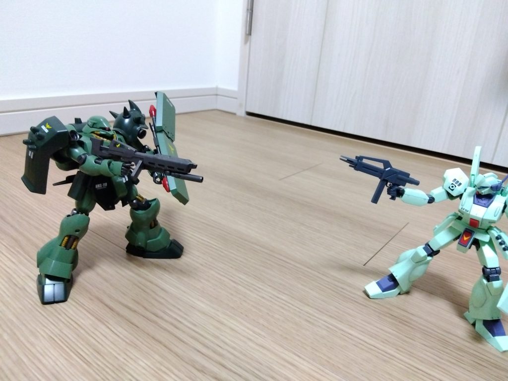 永遠のライバル、ジェガンと。