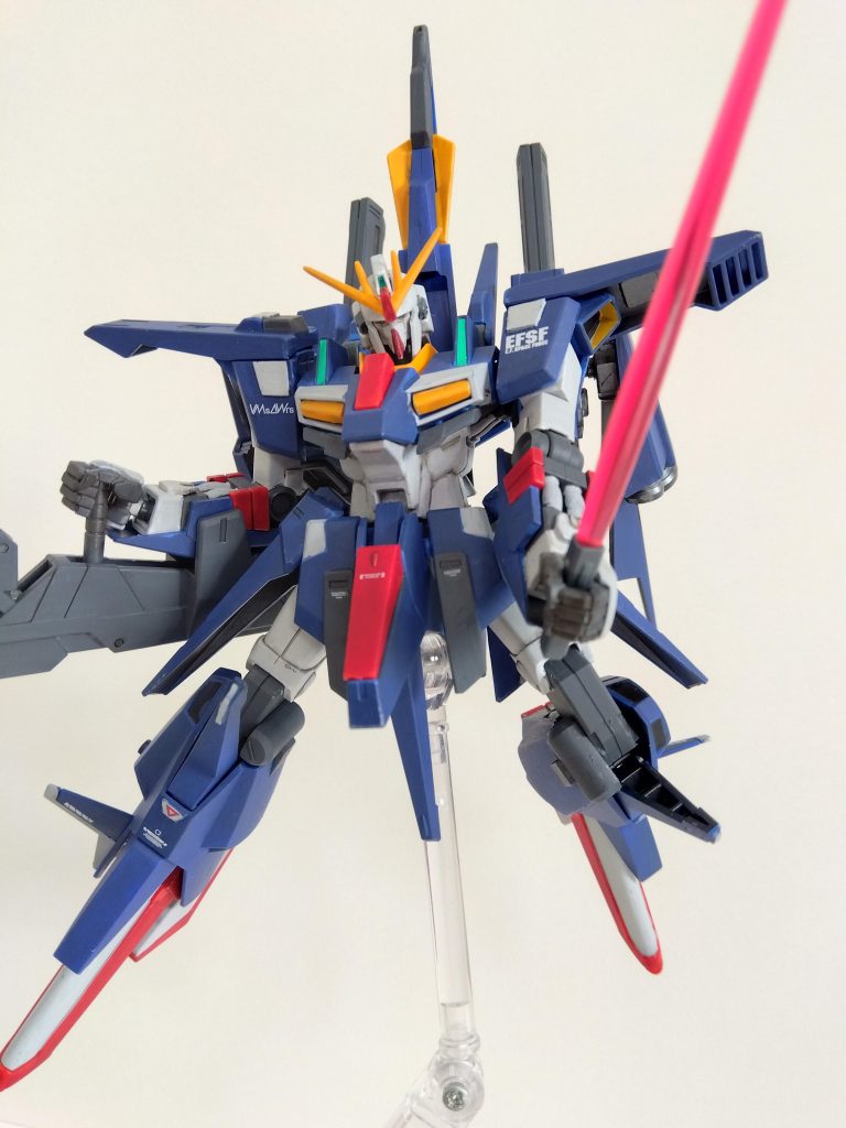 塗装はいつも通りのシタデル＆ファレホで。白の差し色を多めに入れてヒロイックな感じに。