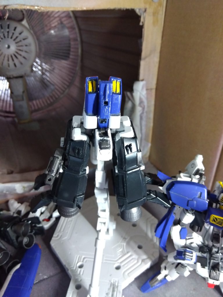 換装開始。まずGコアを接続。